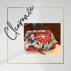 Relic Crossbody Floral Print Bag NWT